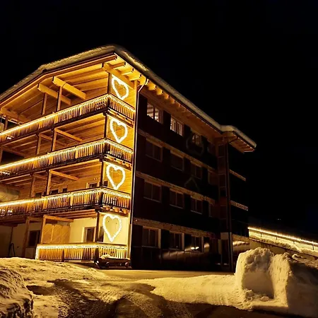 In Kals Near Апартаменты